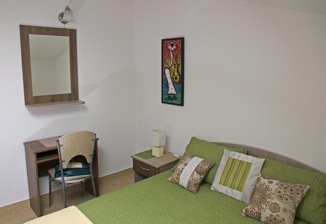 Klek Apartments Barbara Екстериор снимка
