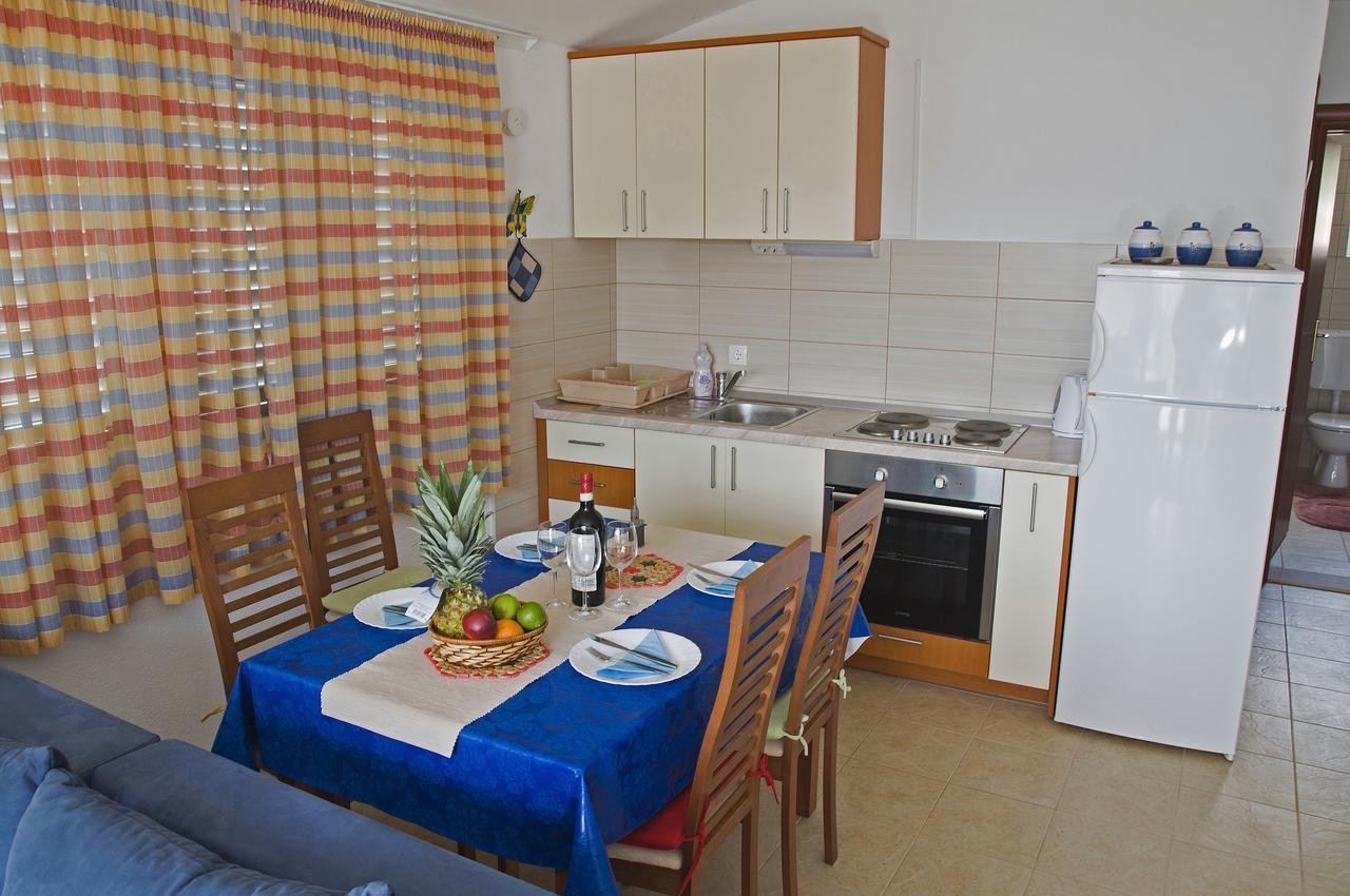 Klek Apartments Barbara Екстериор снимка