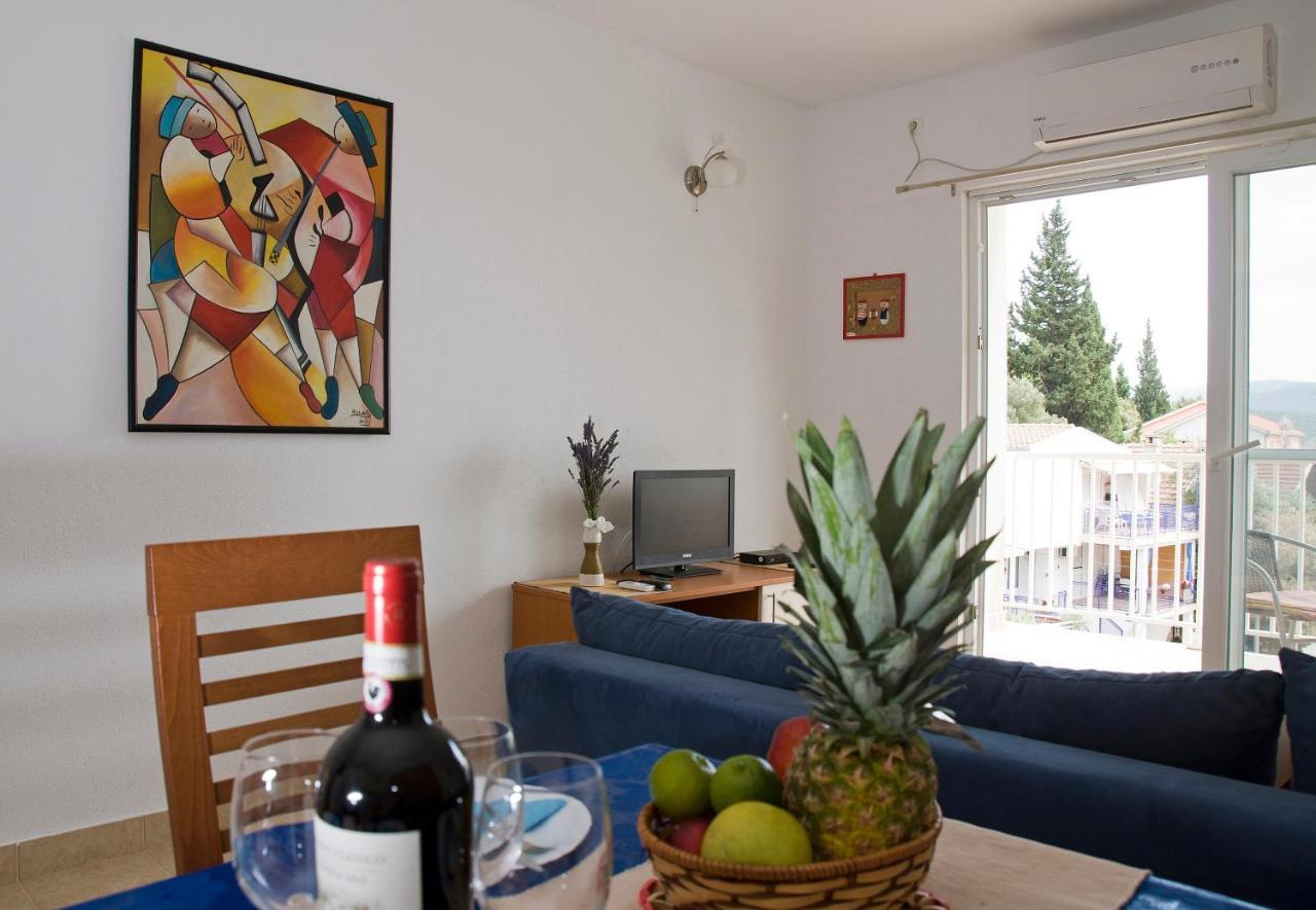 Klek Apartments Barbara Екстериор снимка