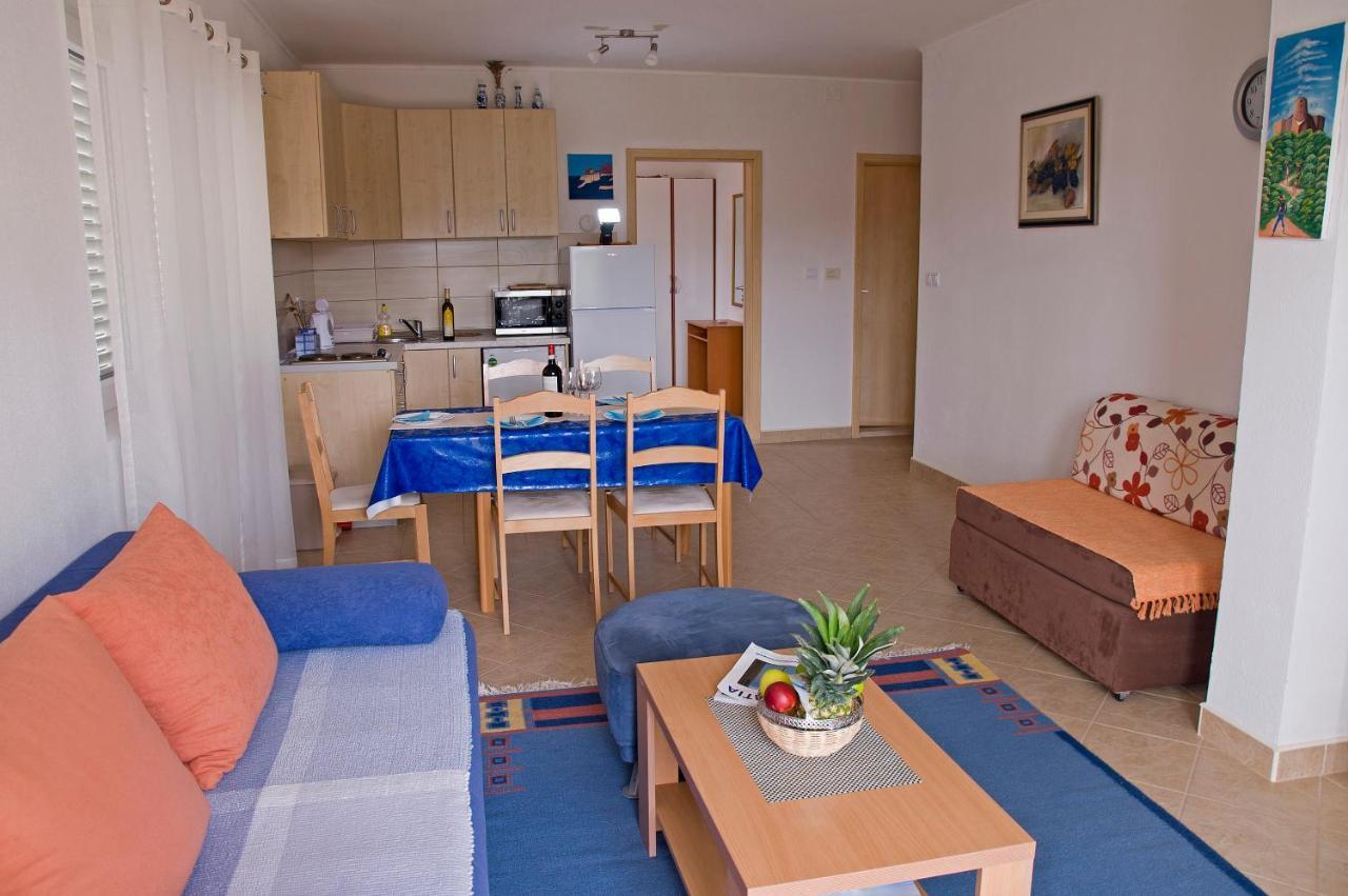 Klek Apartments Barbara Екстериор снимка